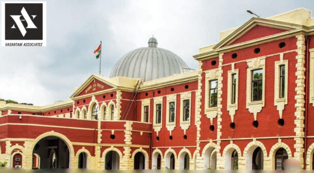 Wife Living Separately Without Sufficient Cause Not Entitled to Maintenance Under Section 125 CrPC: Jharkhand High Court